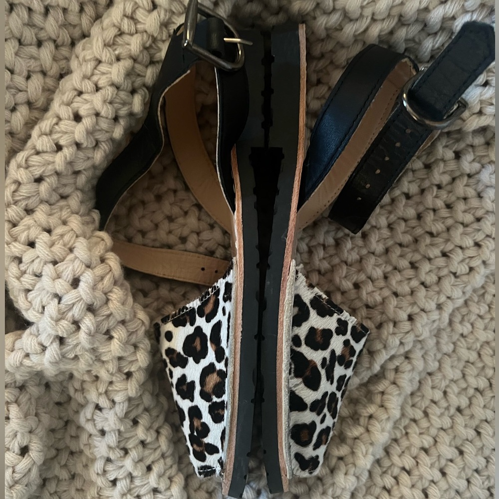 Pons animal print sandals